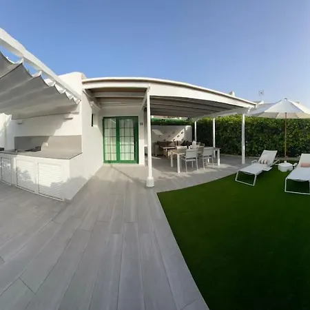 Luxury 2 Bedroom With Private Pool Prázdninový dům